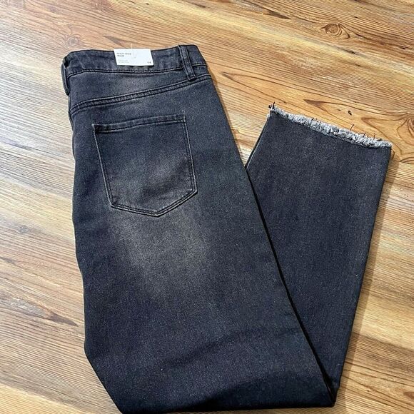 Rue 21 Jeans Size 14 Womens Mom Jean High Rise Dark Wash Black Denim NWT - Picture 2 of 10